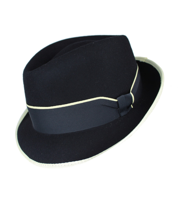 WATERPROOF MEN'S HAT "MONTERO"